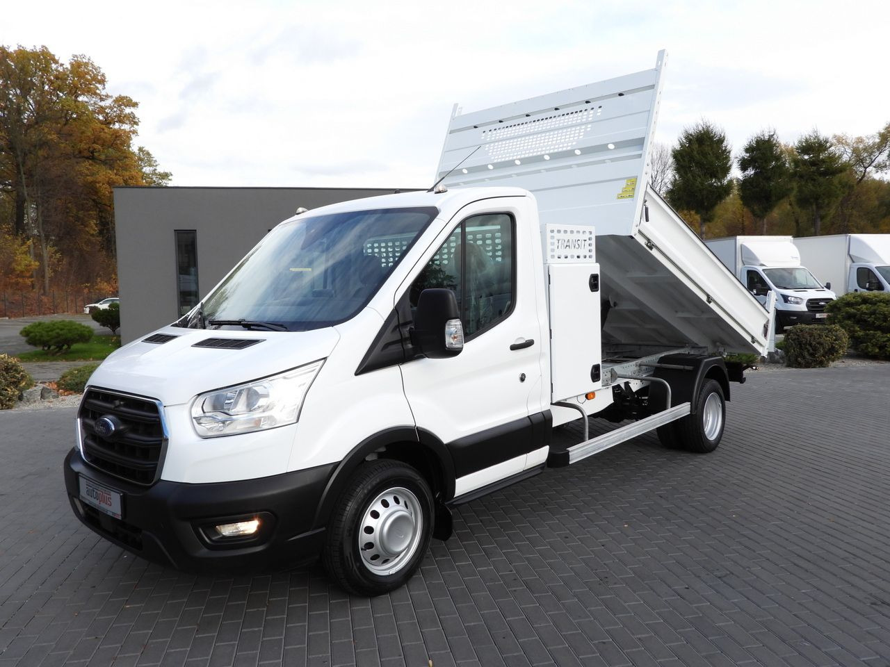 Transportbil med tippflak FORD TRANSIT TIPPER CRUISE CONTROL LED LIGHTS TWIN WHEELS AIR CONDITIONING  130HP: bild 18