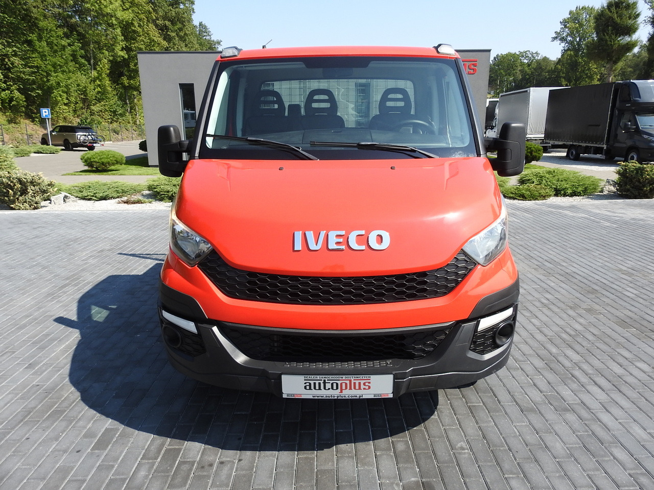 IVECO DAILY 35C13 TIPPER CRUISE CONTROL AIR CONDITIONING TWIN WHEELS 130HP - Transportbil med tippflak: bild 5 IVECO DAILY 35C13 TIPPER CRUISE CONTROL AIR CONDITIONING TWIN WHEELS 130HP - Transportbil med tippflak: bild 5