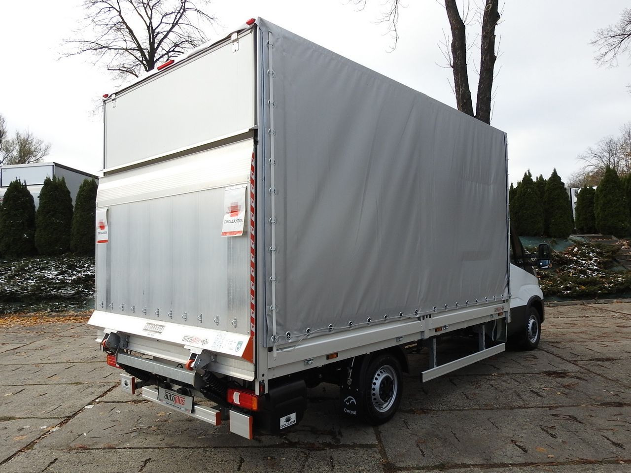 IVECO DAILY 35S16 NEW TARPAULIN LIFT 8 PALLETS CRUISE CONTROL AIR CONDITIONING 160HP - Transportbil med kapell: bild 3 IVECO DAILY 35S16 NEW TARPAULIN LIFT 8 PALLETS CRUISE CONTROL AIR CONDITIONING 160HP - Transportbil med kapell: bild 3