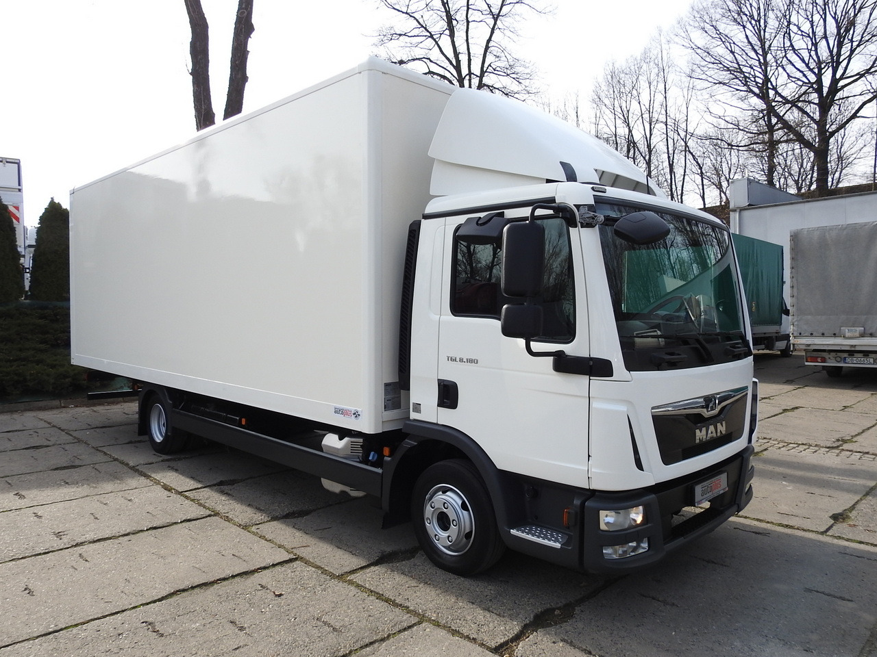 MAN TGL 8.18 BOX 16 PALLETS CRUISE CONTROL TWIN WHEELS 180HP - Lastbil med skåp: bild 4 MAN TGL 8.18 BOX 16 PALLETS CRUISE CONTROL TWIN WHEELS 180HP - Lastbil med skåp: bild 4