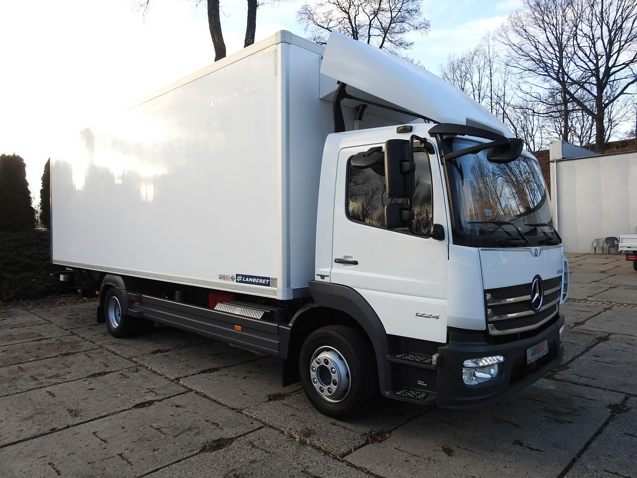 MERCEDES ATEGO 12.24 REGRIGERATOR BOX -10*C LIFT 16 PALLETS HEATING FUNCTION WEBASTO CRUISE CONTROL PNEUMATICS AIR CONDITIONING 240HP - Kylbil lastbil: bild 4 MERCEDES ATEGO 12.24 REGRIGERATOR BOX -10*C LIFT 16 PALLETS HEATING FUNCTION WEBASTO CRUISE CONTROL PNEUMATICS AIR CONDITIONING 240HP - Kylbil lastbil: bild 4