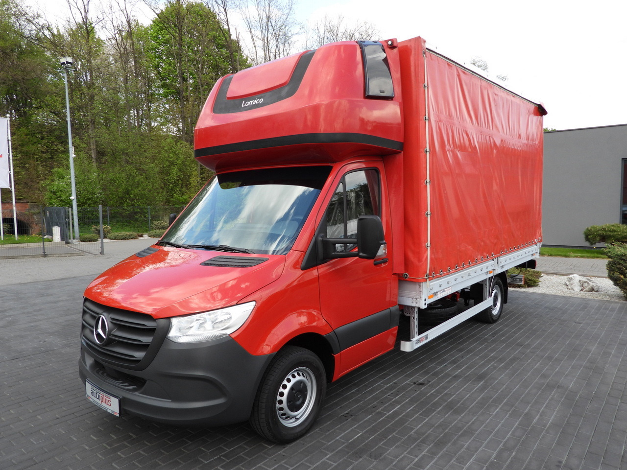 Transportbil med kapell MERCEDES SPRINTER 316 8 PALLETS TARPAULIN LIFT CRUISE CONTROL AIR CONDITIONING 160HP: bild 6 Transportbil med kapell MERCEDES SPRINTER 316 8 PALLETS TARPAULIN LIFT CRUISE CONTROL AIR CONDITIONING 160HP: bild 6