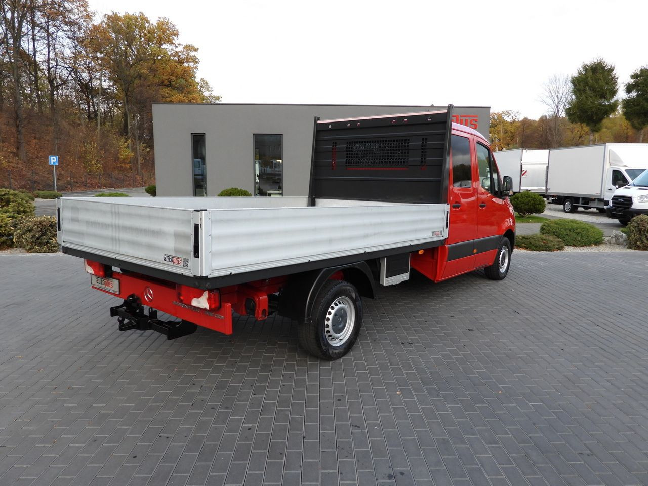 MERCEDES SPRINTER 316 STAKE BODY DOUBLE CABIN DOKA 7 SEATS AIR CONDITIONING 160HP - Dubbelhytt transportbil: bild 3 MERCEDES SPRINTER 316 STAKE BODY DOUBLE CABIN DOKA 7 SEATS AIR CONDITIONING 160HP - Dubbelhytt transportbil: bild 3