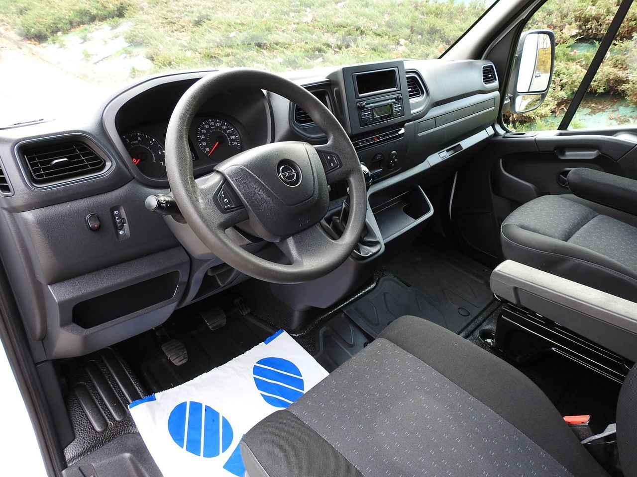 OPEL MOVANO TARPAULIN 10 PALLETS WEBASTO CRUISE CONTROL LED LIGHTS PNEUMATICS AIR CONDITIONING 165HP - Transportbil med kapell: bild 2 OPEL MOVANO TARPAULIN 10 PALLETS WEBASTO CRUISE CONTROL LED LIGHTS PNEUMATICS AIR CONDITIONING 165HP - Transportbil med kapell: bild 2