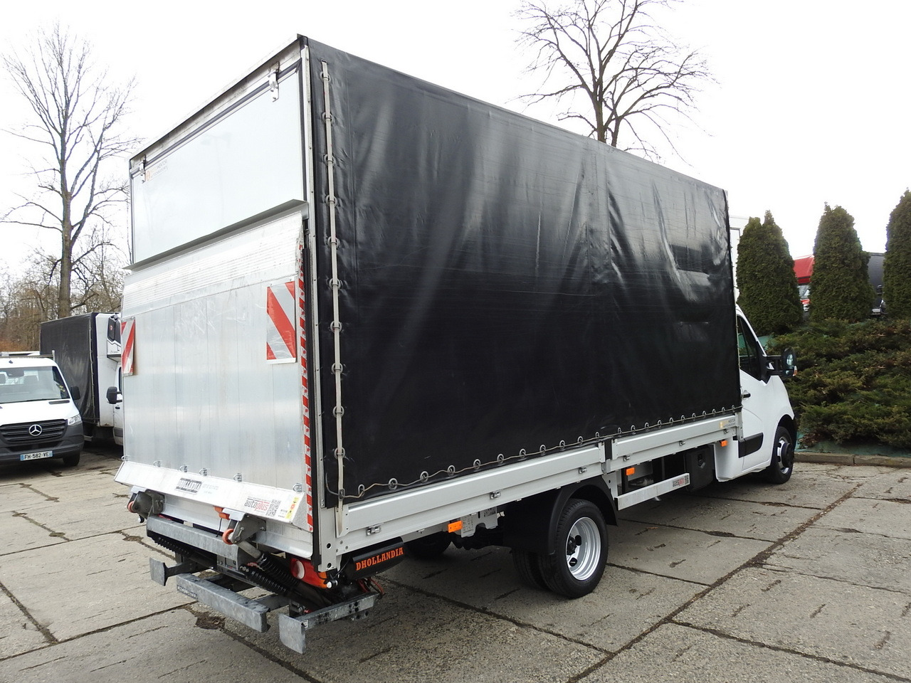 Transportbil med kapell OPEL MOVANO TARPAULIN LIFT 10 PALLETS CRUISE CONTROL AIR CONDITIONING LED LIGHTS PNEUMATICS TWIN WHEELS 165HP: bild 14 Transportbil med kapell OPEL MOVANO TARPAULIN LIFT 10 PALLETS CRUISE CONTROL AIR CONDITIONING LED LIGHTS PNEUMATICS TWIN WHEELS 165HP: bild 14