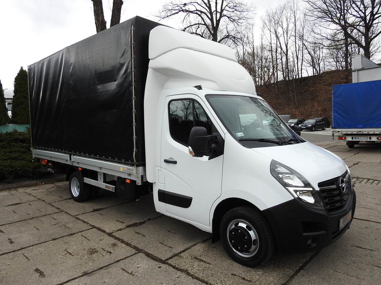 OPEL MOVANO TARPAULIN LIFT 10 PALLETS CRUISE CONTROL AIR CONDITIONING LED LIGHTS PNEUMATICS TWIN WHEELS 165HP - Transportbil med kapell: bild 4 OPEL MOVANO TARPAULIN LIFT 10 PALLETS CRUISE CONTROL AIR CONDITIONING LED LIGHTS PNEUMATICS TWIN WHEELS 165HP - Transportbil med kapell: bild 4