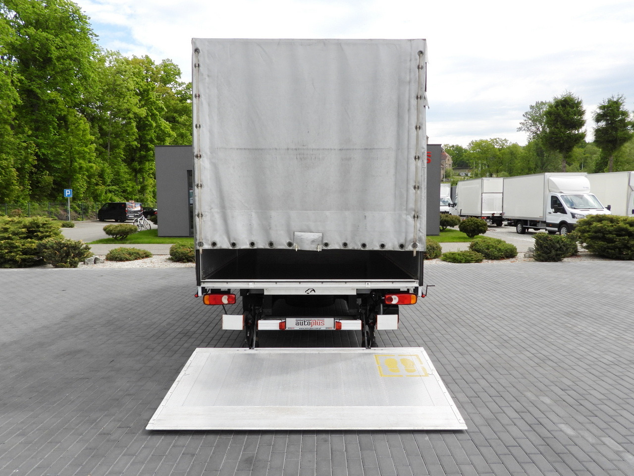 Transportbil med kapell OPEL MOVANO TARPAULIN LIFT 9 PALLETS WEBASTO CRUISE CONTROL LED LIGHTS PNEUMATICS AIR CONDITIONING 165HP: bild 14 Transportbil med kapell OPEL MOVANO TARPAULIN LIFT 9 PALLETS WEBASTO CRUISE CONTROL LED LIGHTS PNEUMATICS AIR CONDITIONING 165HP: bild 14