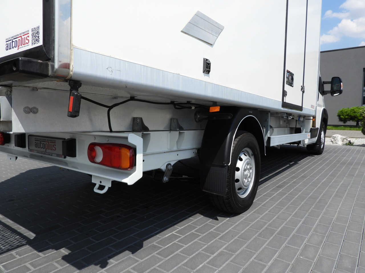 Kylbil PEUGEOT BOXER REGRIGERATOR BOX 0*C 8 PALLETS CRUISE CONTROL LED LIGHTS AIR CONDITIONING  165HP: bild 18