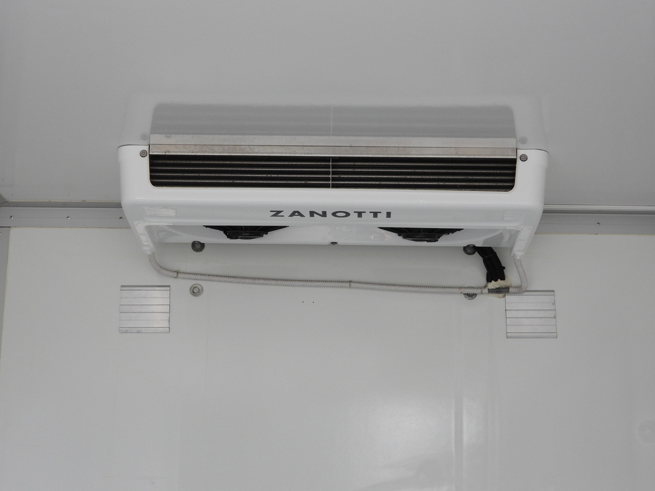 Kylbil PEUGEOT BOXER REGRIGERATOR BOX 0*C 8 PALLETS CRUISE CONTROL LED LIGHTS AIR CONDITIONING  165HP: bild 24