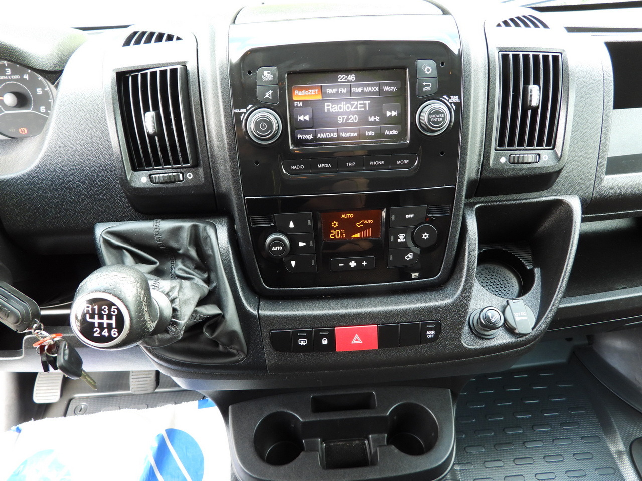 Kylbil PEUGEOT BOXER REGRIGERATOR BOX 0*C 8 PALLETS CRUISE CONTROL LED LIGHTS AIR CONDITIONING  165HP: bild 39