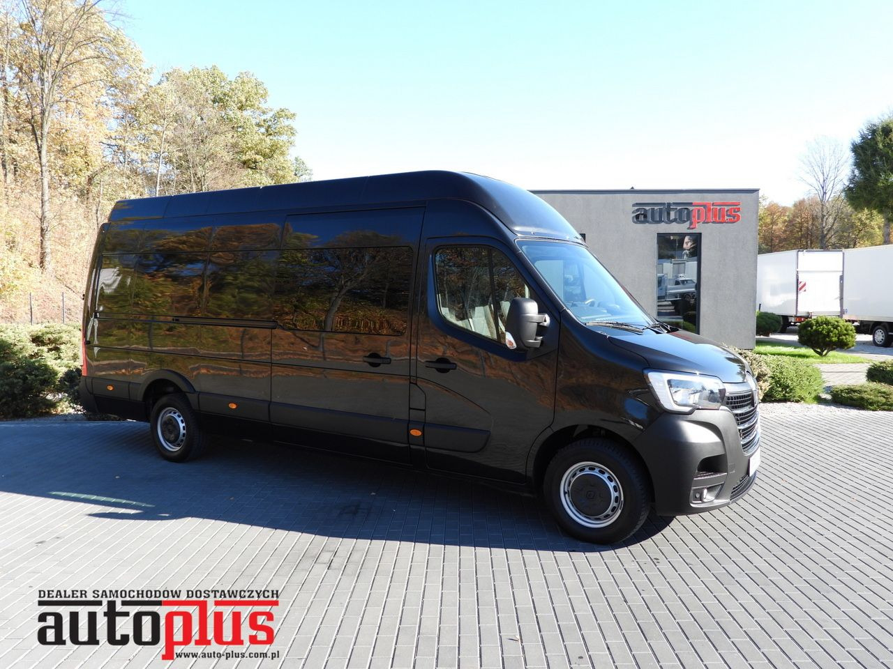 RENAULT MASTER BOX DELIVERY VAN 7 SEATS CRUISE CONTROL LED LIGHTS AIR CONDITIONING 165HP - Skåpbil: bild 1 RENAULT MASTER BOX DELIVERY VAN 7 SEATS CRUISE CONTROL LED LIGHTS AIR CONDITIONING 165HP - Skåpbil: bild 1