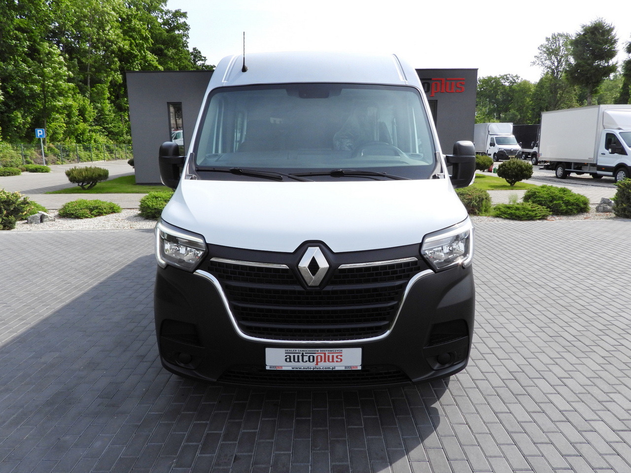 RENAULT MASTER BOX DELIVERY VAN 7 SEATS CRUISE CONTROL NAVIGATION LED LIGHTS AIR CONDITIONING 140HP - Skåpbil: bild 5 RENAULT MASTER BOX DELIVERY VAN 7 SEATS CRUISE CONTROL NAVIGATION LED LIGHTS AIR CONDITIONING 140HP - Skåpbil: bild 5