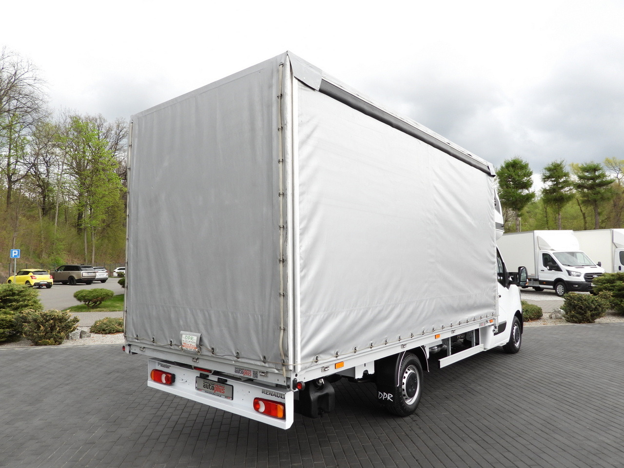 RENAULT MASTER TARPAULIN 10 PALLETS WEBASTO CRUISE CONTROL LED LIGHTS PNEUMATICS AIR CONDITIONING 165HP - Transportbil med kapell: bild 3 RENAULT MASTER TARPAULIN 10 PALLETS WEBASTO CRUISE CONTROL LED LIGHTS PNEUMATICS AIR CONDITIONING 165HP - Transportbil med kapell: bild 3