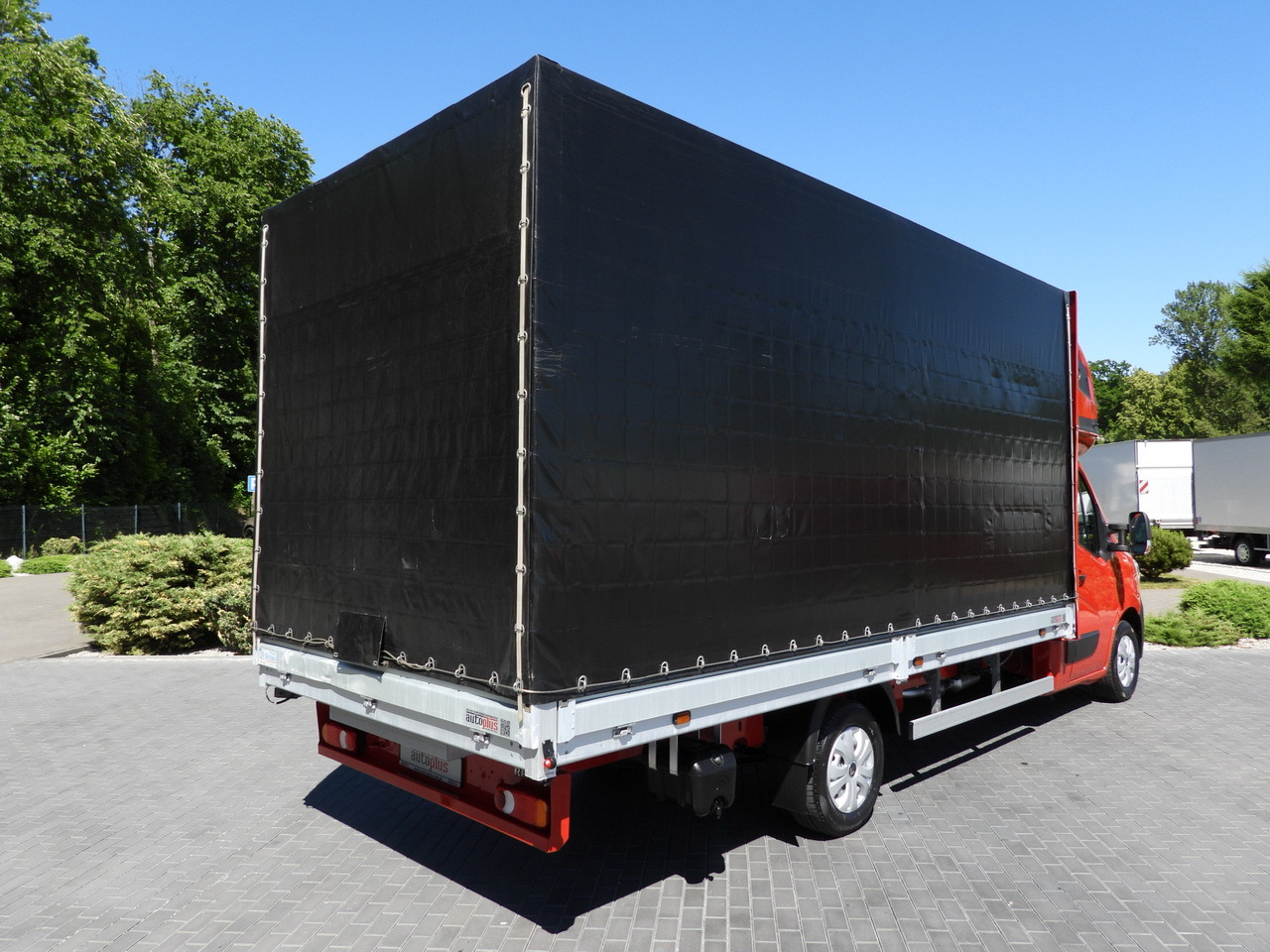 RENAULT MASTER TARPAULIN WEBASTO CRUISE CONTROL LED LIGHTS PNEUMATICS AIR CONDITIONING 165HP - Transportbil med kapell: bild 3 RENAULT MASTER TARPAULIN WEBASTO CRUISE CONTROL LED LIGHTS PNEUMATICS AIR CONDITIONING 165HP - Transportbil med kapell: bild 3