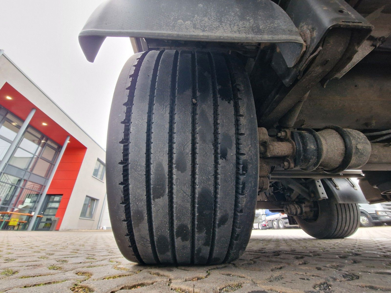 Kapelltrailer Fliegl SZS320 / Hubdach / EDSCHA / Mega: bild 39