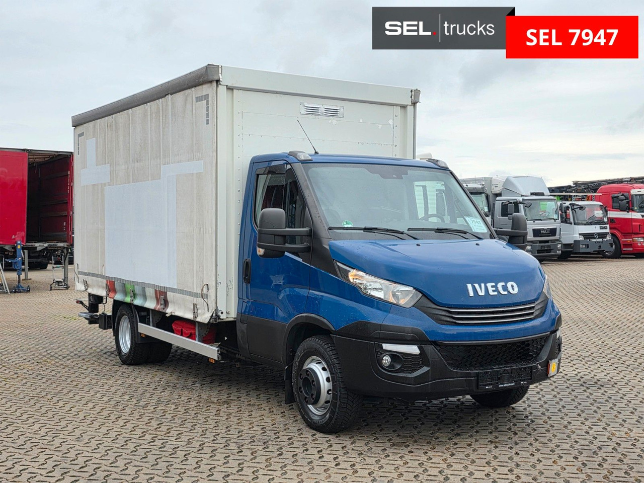 Iveco Daily 70C18 Hi-Matic / Ladebordwand / 3 Sitzen - Transportbil med kapell: bild 3 Iveco Daily 70C18 Hi-Matic / Ladebordwand / 3 Sitzen - Transportbil med kapell: bild 3