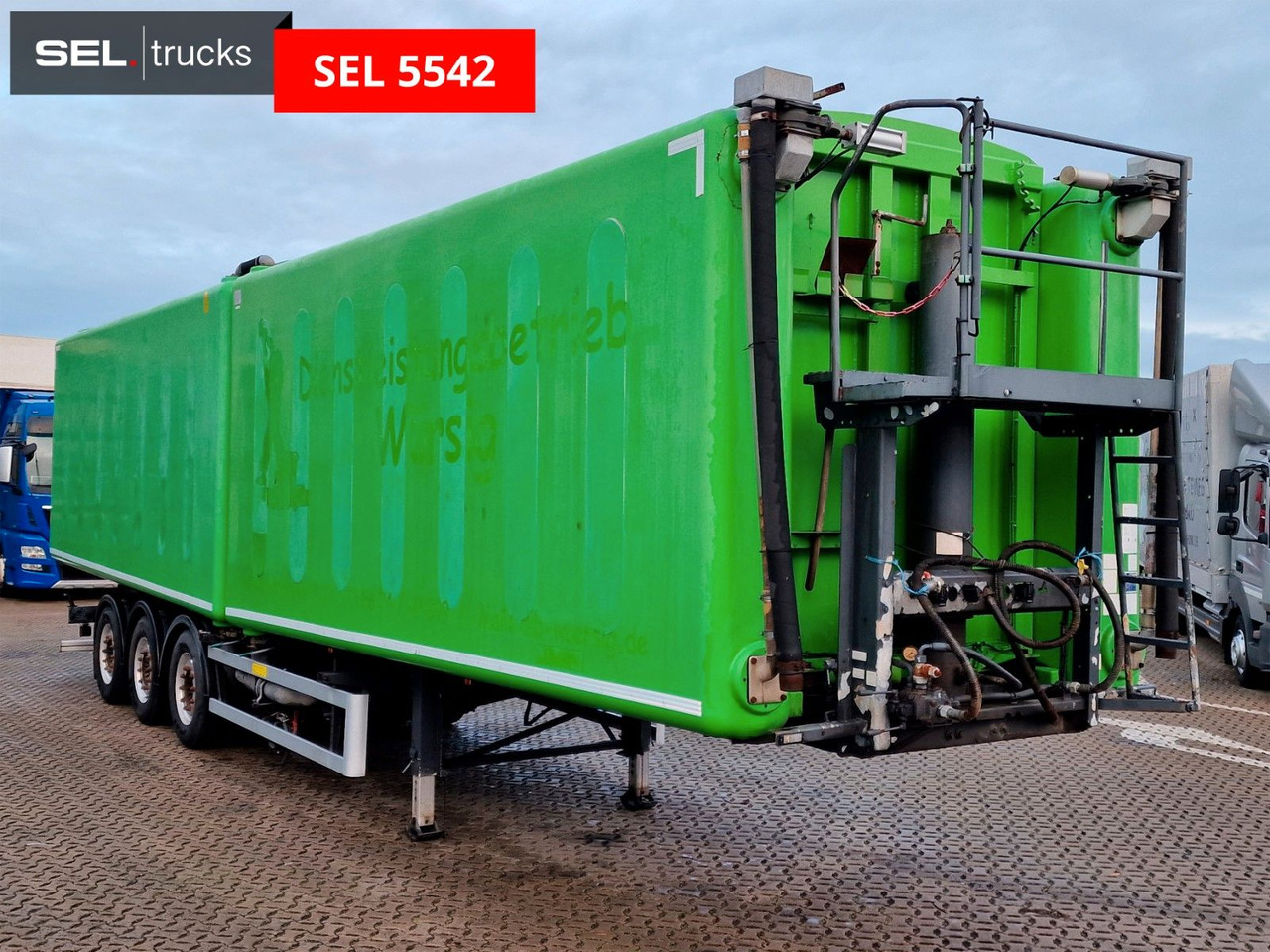 Kempf Duales Transportsyst.: Schüttgüter+Flüssikeiten Kempf Duales Transportsyst.: Schüttgüter+Flüssikeiten - Tippbil semitrailer: bild 3 Kempf Duales Transportsyst.: Schüttgüter+Flüssikeiten Kempf Duales Transportsyst.: Schüttgüter+Flüssikeiten - Tippbil semitrailer: bild 3