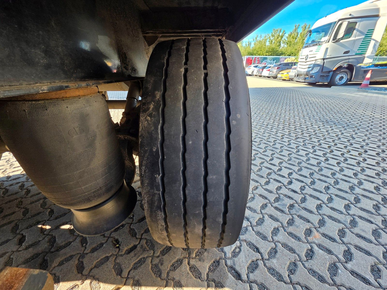 Kapelltrailer Krone SD / 2 Liftachsen / EDSCHA: bild 29