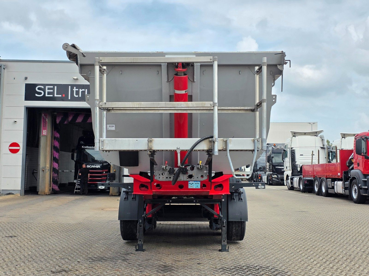 Meiller KISA3 / Alu-Felgen / Liftachse - Tippbil semitrailer: bild 3 Meiller KISA3 / Alu-Felgen / Liftachse - Tippbil semitrailer: bild 3