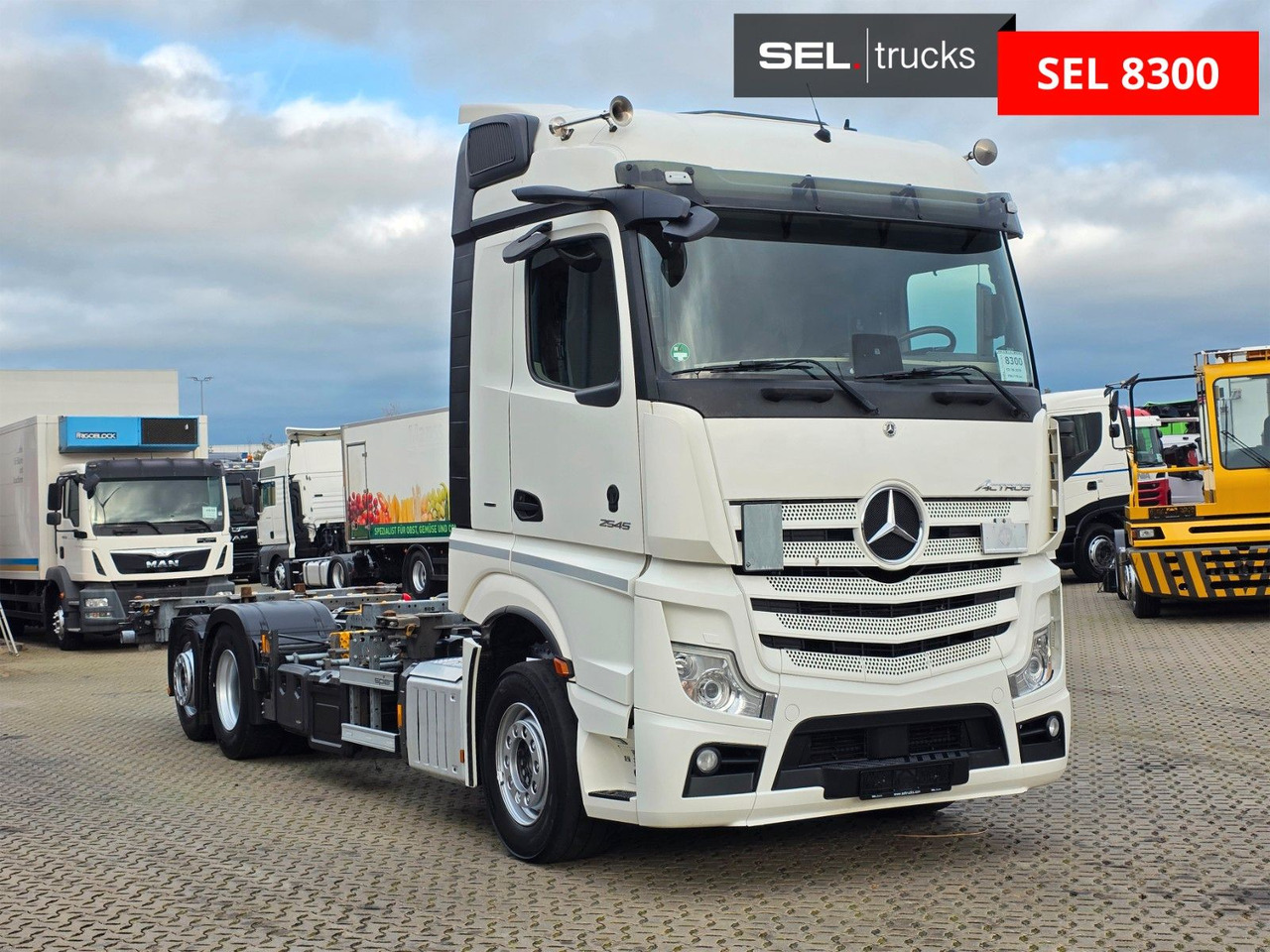 Mercedes-Benz Actros 2545 /Retarder/2 Tanks/Xenon/Liftachse/6D - Containerbil/ Växelflak lastbil: bild 3 Mercedes-Benz Actros 2545 /Retarder/2 Tanks/Xenon/Liftachse/6D - Containerbil/ Växelflak lastbil: bild 3