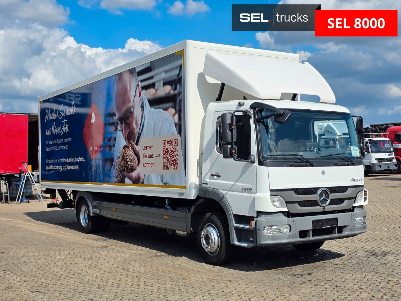 Mercedes-Benz Atego 1218 / Ladebordwand - Lastbil med skåp: bild 3 Mercedes-Benz Atego 1218 / Ladebordwand - Lastbil med skåp: bild 3