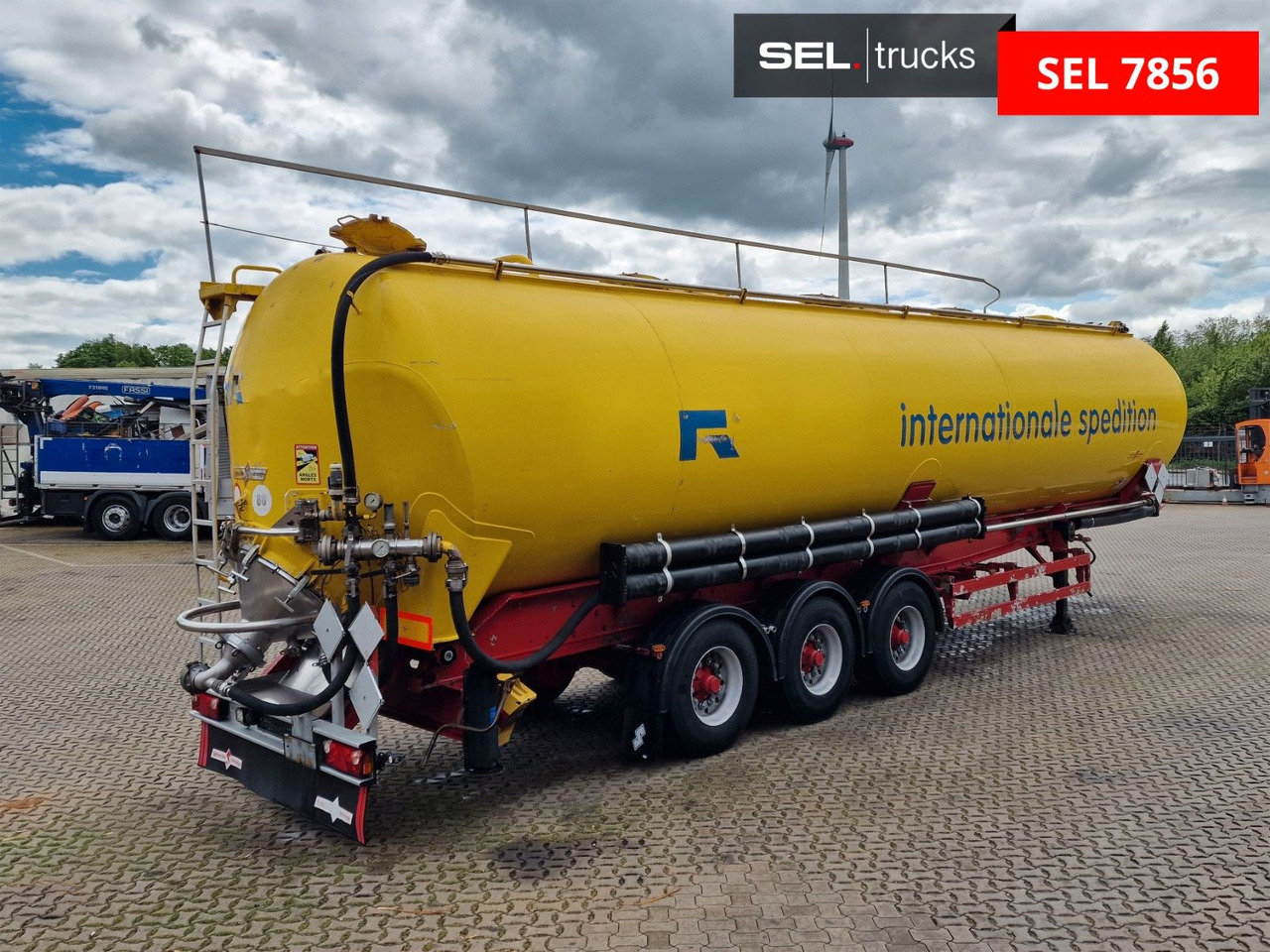 Spitzer SK2766 CAL GGVS / Kippsilo / 66m3 / ADR AT - Bulktrailer: bild 5 Spitzer SK2766 CAL GGVS / Kippsilo / 66m3 / ADR AT - Bulktrailer: bild 5