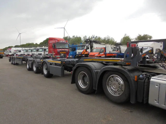 D-Tec DOLLY + TRAILER LZV - Containerbil/ Växelflak semitrailer: bild 2 D-Tec DOLLY + TRAILER LZV - Containerbil/ Växelflak semitrailer: bild 2