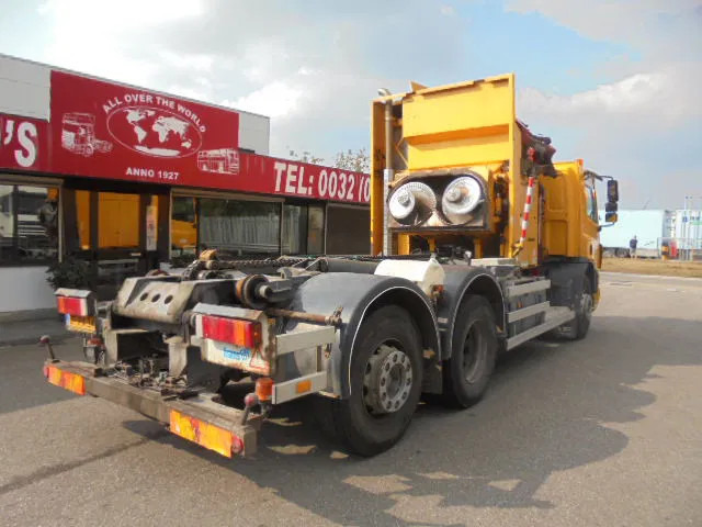 DAF 75.240 75 240 6X2 - Sopbil: bild 3 DAF 75.240 75 240 6X2 - Sopbil: bild 3