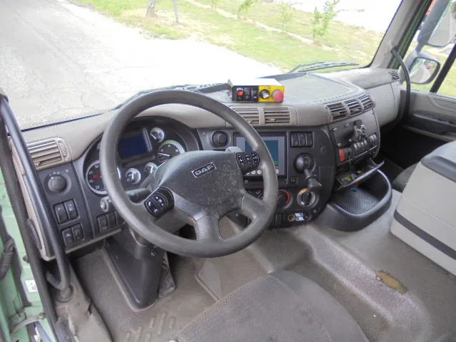 Leasa DAF CF 250 6X2 DAF CF 250 6X2: bild 8