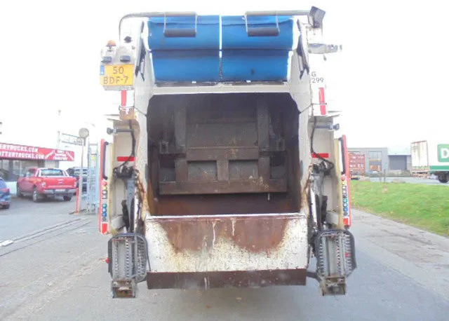 DAF CF 250 - Sopbil: bild 5 DAF CF 250 - Sopbil: bild 5