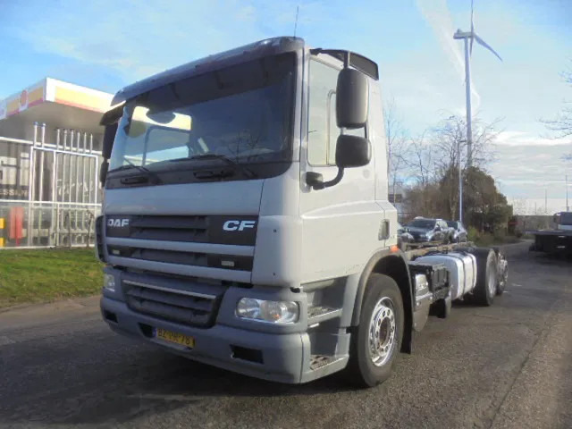 DAF CF 75.310 EEV FAN 6x2 NL TRUCK - Chassi lastbil: bild 1 DAF CF 75.310 EEV FAN 6x2 NL TRUCK - Chassi lastbil: bild 1