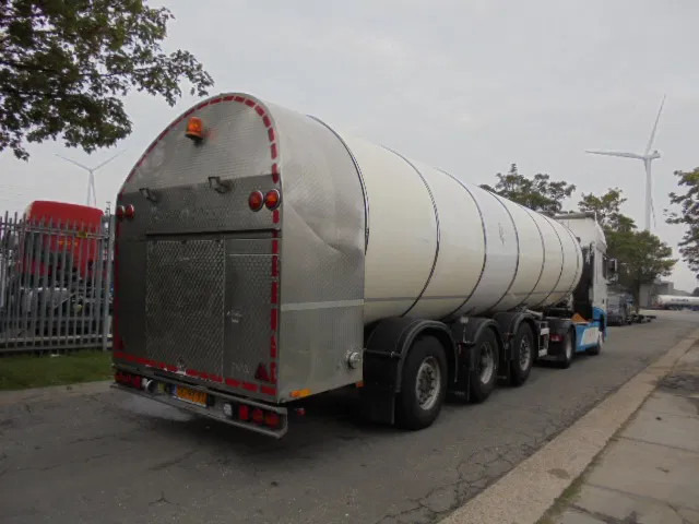 DAF XF 440 SSC RETARDER - Tankbil: bild 4 DAF XF 440 SSC RETARDER - Tankbil: bild 4