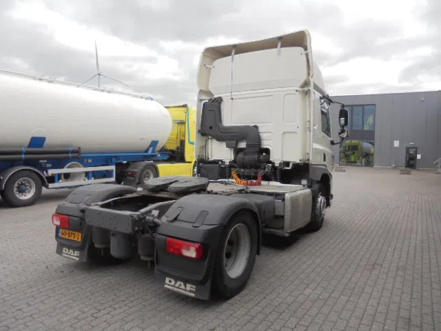 DAF CF 400 NL TRUCK - Dragbil: bild 3 DAF CF 400 NL TRUCK - Dragbil: bild 3