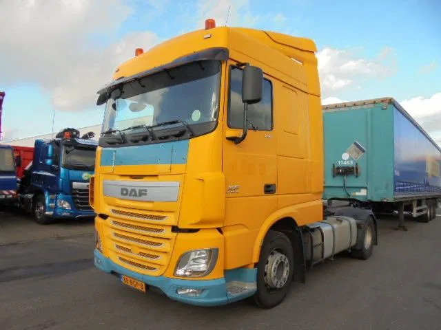 DAF XF 440 - Dragbil: bild 1 DAF XF 440 - Dragbil: bild 1