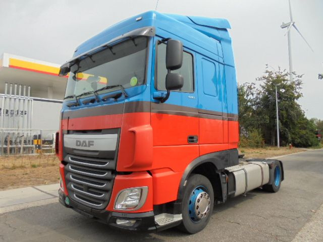 DAF XF 440 MEGA - Dragbil: bild 1 DAF XF 440 MEGA - Dragbil: bild 1