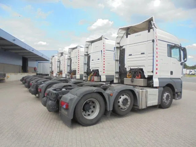 MAN TGX 26-420 XL 6x2 NEW EXPORT PRICES - Dragbil: bild 4 MAN TGX 26-420 XL 6x2 NEW EXPORT PRICES - Dragbil: bild 4