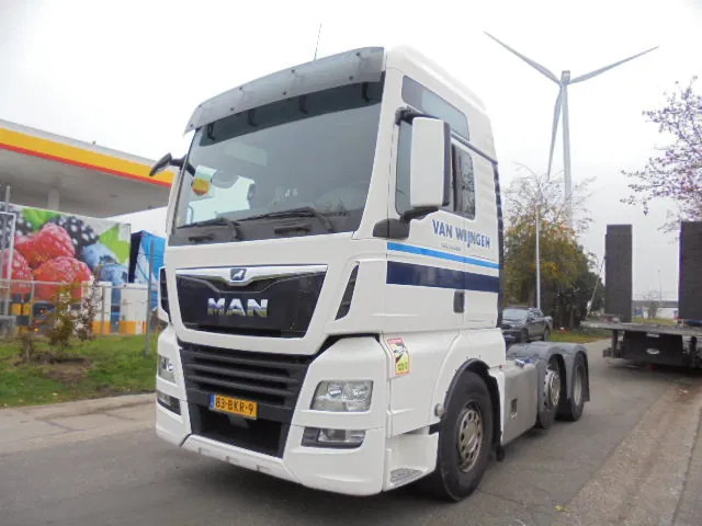 MAN TGX 26.500 XXL 6X2 SMART TACHO 20X IN STOCK - Dragbil: bild 1 MAN TGX 26.500 XXL 6X2 SMART TACHO 20X IN STOCK - Dragbil: bild 1