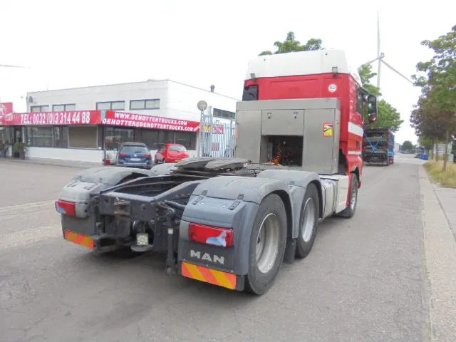 MAN TGX 33.480 6X4 Manual Gearbox Retarder - Dragbil: bild 4 MAN TGX 33.480 6X4 Manual Gearbox Retarder - Dragbil: bild 4