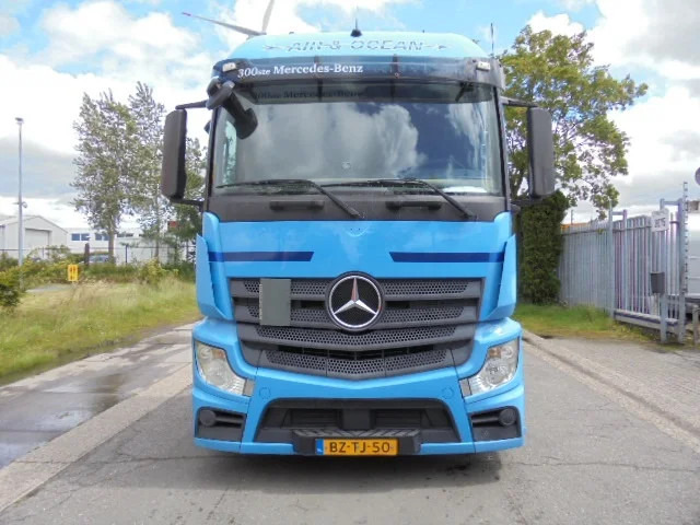 Mercedes-Benz Actros 1842 LS - Dragbil: bild 2 Mercedes-Benz Actros 1842 LS - Dragbil: bild 2