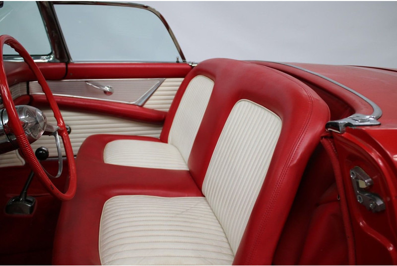 Cabriolet Ford Thunderbird V8: bild 8 Cabriolet Ford Thunderbird V8: bild 8