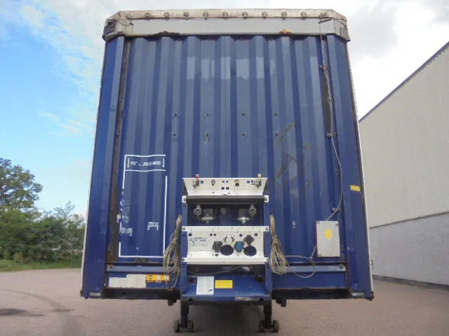 Krone SD NL KENTEKEN BPW TROMMEL ASSEN 35 IN STOCK BLACK FRYDAY SELL - Kapelltrailer: bild 2 Krone SD NL KENTEKEN BPW TROMMEL ASSEN 35 IN STOCK BLACK FRYDAY SELL - Kapelltrailer: bild 2