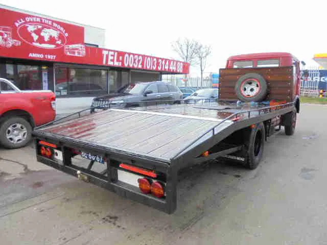 Mercedes-Benz 1113 - Biltransportbil lastbil: bild 4 Mercedes-Benz 1113 - Biltransportbil lastbil: bild 4