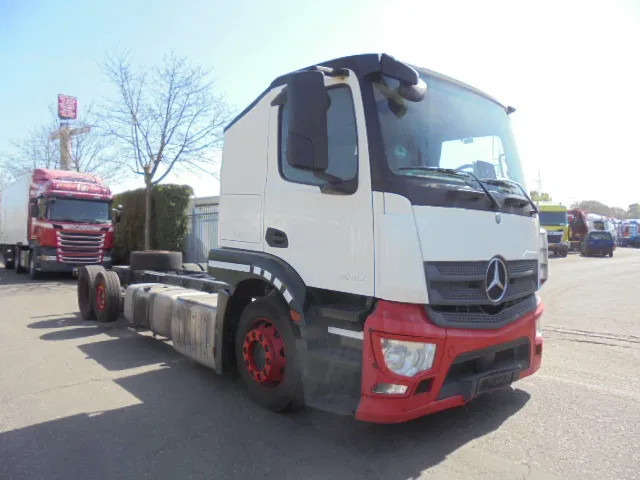 Mercedes-Benz Actros 2340 LL - Biltransportbil lastbil: bild 3 Mercedes-Benz Actros 2340 LL - Biltransportbil lastbil: bild 3
