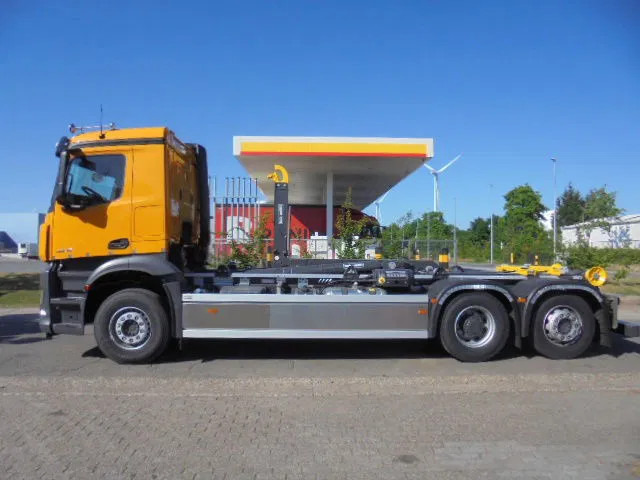 Mercedes-Benz Arocs 2848 NEW - Lastväxlare lastbil: bild 4 Mercedes-Benz Arocs 2848 NEW - Lastväxlare lastbil: bild 4