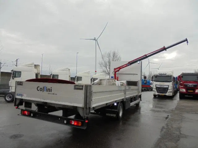 Renault Midlum 240 D12 - Flakbil, Kranbil: bild 5 Renault Midlum 240 D12 - Flakbil, Kranbil: bild 5