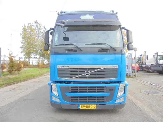 Volvo FH 420 6X2 NL TRUCK - Kapellbil: bild 2 Volvo FH 420 6X2 NL TRUCK - Kapellbil: bild 2