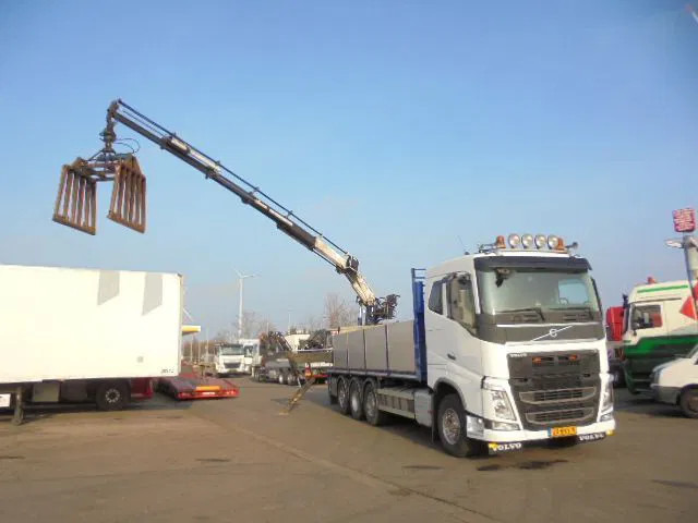 Volvo FH 460 FH 460 8X2 NL TRUCK APK-TUV GEKEURD 10-10-2026 - Kranbil: bild 3 Volvo FH 460 FH 460 8X2 NL TRUCK APK-TUV GEKEURD 10-10-2026 - Kranbil: bild 3