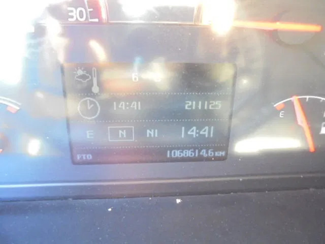 Biltransportbil lastbil Volvo FM 330 KAESBOHRER METAGO NL TRUCK: bild 8 Biltransportbil lastbil Volvo FM 330 KAESBOHRER METAGO NL TRUCK: bild 8