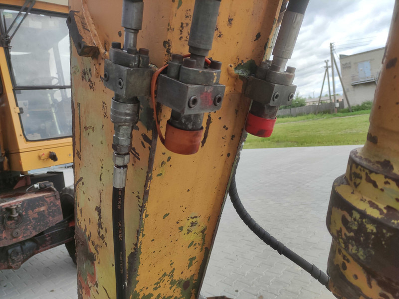 Caterpillar 214 B wheel excavator - Grävmaskin på däck: bild 4 Caterpillar 214 B wheel excavator - Grävmaskin på däck: bild 4