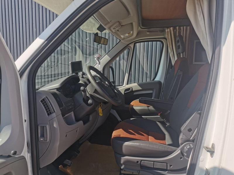Interior photo 1: Alkovbil Fiat Chausson Flash 13